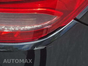 2018 Mercedes-Benz C 300 Sedan – miniatura 23