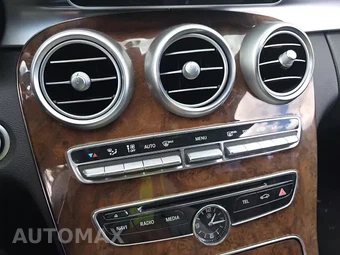 2018 Mercedes-Benz C 300 Sedan – miniatura 30