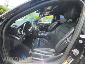 2018 Mercedes-Benz C 300 Sedan – miniatura 6