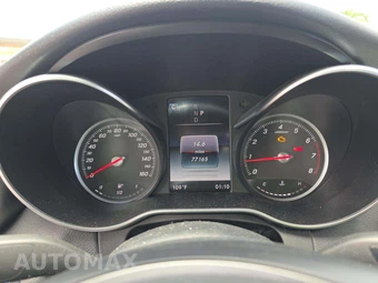 2018 Mercedes-Benz C 300 Sedan – miniatura 9