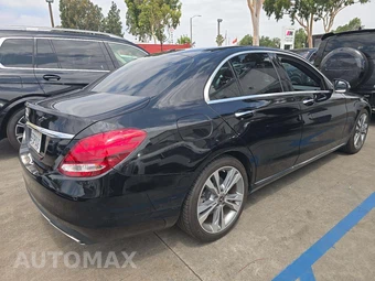 2018 Mercedes-Benz C 300 Sedan – miniatura 3