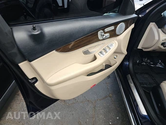 2018 Mercedes-Benz C 300 Sedan - miniatura 9