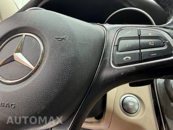2018 Mercedes-Benz C 300 Sedan – miniatura 24