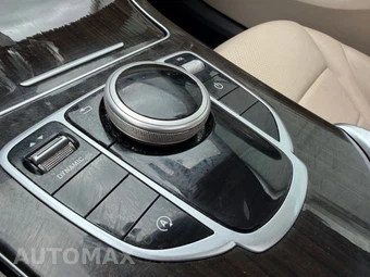 2018 Mercedes-Benz C 300 Sedan – miniatura 27