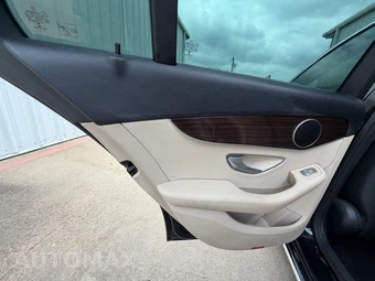 2018 Mercedes-Benz C 300 Sedan – miniatura 44