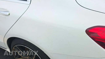 2018 Mercedes-Benz C 300 Sedan – miniatura 23
