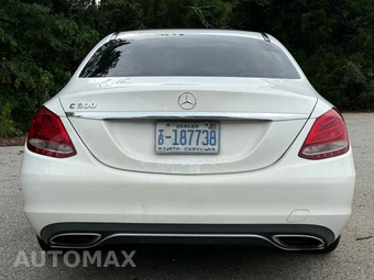 2018 Mercedes-Benz C 300 Sedan - miniatura 4