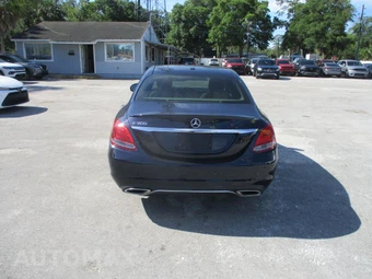 2018 Mercedes-Benz C 300 Sedan - miniatura 3