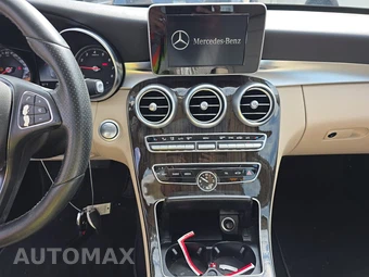 2018 Mercedes-Benz C 300 Sedan – miniatura 11