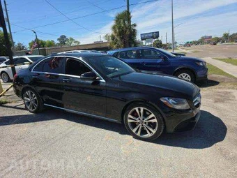 2018 Mercedes-Benz C 300 Sedan – miniatura 4