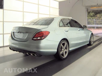 2018 Mercedes-Benz C 300 Sedan - miniatura 4