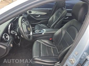 2018 Mercedes-Benz C 300 Sedan - miniatura 7