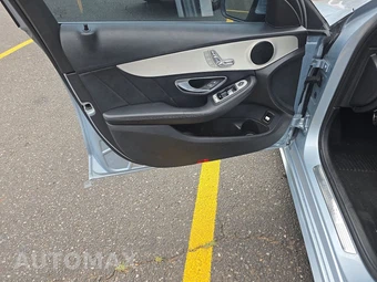 2018 Mercedes-Benz C 300 Sedan - miniatura 9