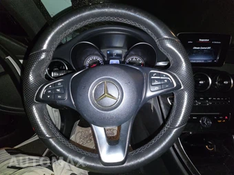 2018 Mercedes-Benz C 300 Sedan – miniatura 10