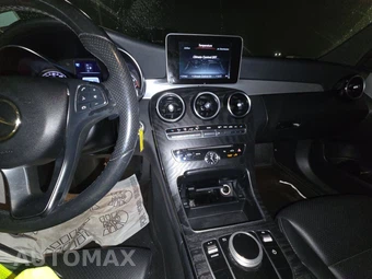 2018 Mercedes-Benz C 300 Sedan – miniatura 11