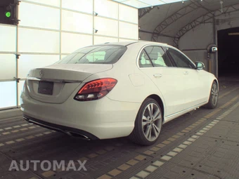 2018 Mercedes-Benz C 300 Sedan – miniatura 4