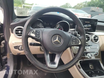 2018 Mercedes-Benz C 300 Sedan - miniatura 10