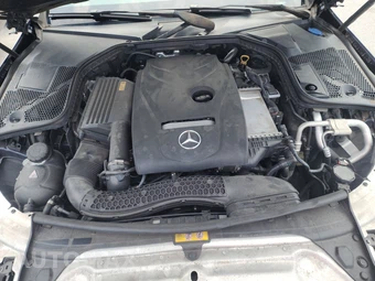 2018 Mercedes-Benz C 300 Sedan - miniatura 15
