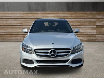 2018 Mercedes-Benz C 300 Sedan - miniatura 2