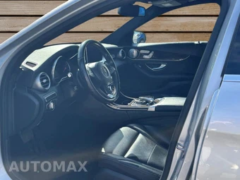 2018 Mercedes-Benz C 300 Sedan - miniatura 9