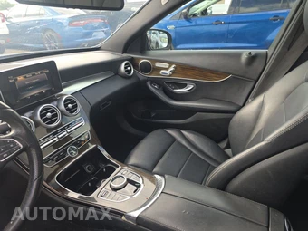 2018 Mercedes-Benz C 300 Sedan - miniatura 11