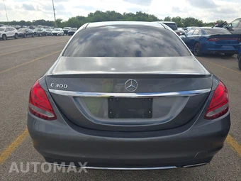2018 Mercedes-Benz C 300 Sedan - miniatura 5