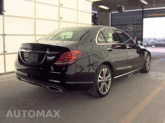 2018 Mercedes-Benz C 300 Sedan - miniatura 4