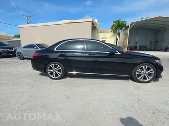 2018 Mercedes-Benz C 300 Sedan – miniatura 5