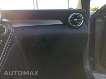 2018 Mercedes-Benz C 300 Sedan – miniatura 15