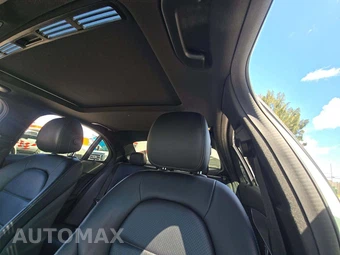 2018 Mercedes-Benz C 350e Sedan - miniatura 11