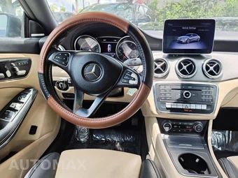 2018 Mercedes-Benz CLA 250 4MATIC - miniatura 32