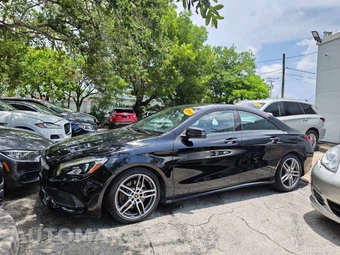 2018 Mercedes-Benz CLA 250 4MATIC - miniatura 5