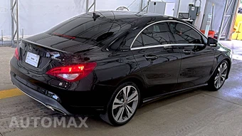 2018 Mercedes-Benz CLA 250 4MATIC – miniatura 4