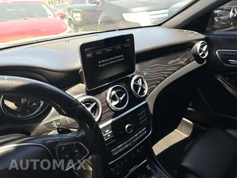 2018 Mercedes-Benz CLA 250 4MATIC - miniatura 10