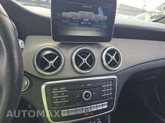 2018 Mercedes-Benz CLA 250 – miniatura 11