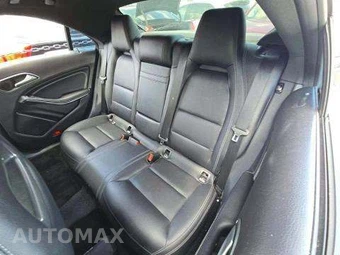 2018 Mercedes-Benz CLA 250 – miniatura 14