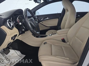 2018 Mercedes-Benz CLA 250 - miniatura 7