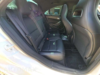2018 Mercedes-Benz CLA 250 - miniatura 13