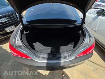 2018 Mercedes-Benz CLA 250 – miniatura 14