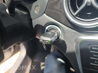 2018 Mercedes-Benz CLA 250 – miniatura 8