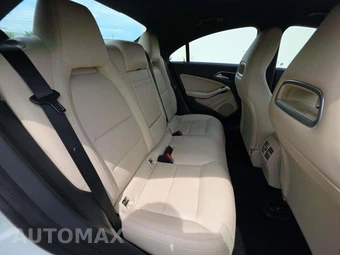 2018 Mercedes-Benz CLA 250 – miniatura 16