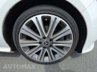 2018 Mercedes-Benz CLA 250 – miniatura 29