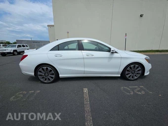 2018 Mercedes-Benz CLA 250 – miniatura 4