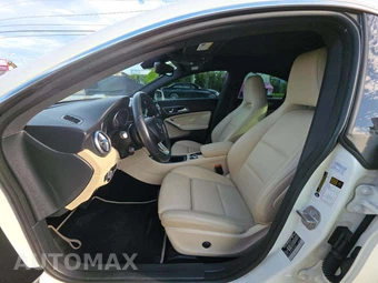 2018 Mercedes-Benz CLA 250 – miniatura 3