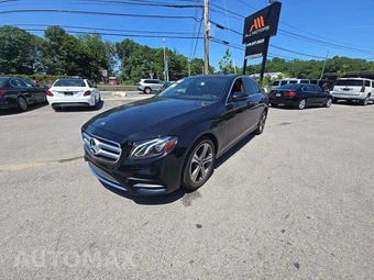 2018 Mercedes-Benz E 300 4MATIC Sedan