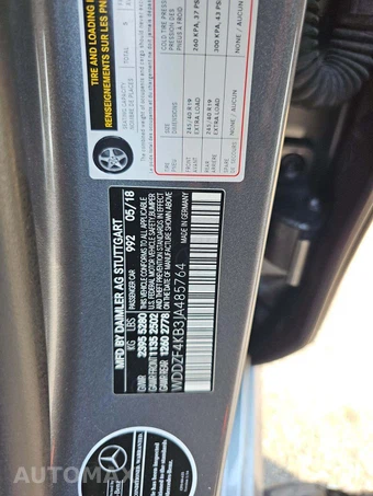 2018 Mercedes-Benz E 300 4MATIC Sedan – miniatura 5