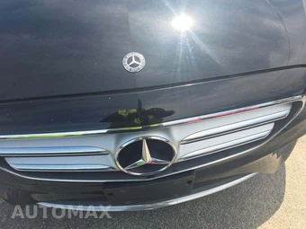2018 Mercedes-Benz E 300 4MATIC Sedan - miniatura 22