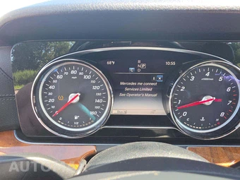 2018 Mercedes-Benz E 300 4MATIC Sedan – miniatura 6