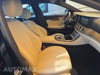 2018 Mercedes-Benz E 300 Sedan - miniatura 18