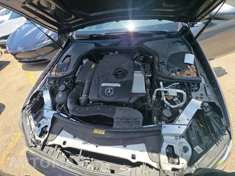 2018 Mercedes-Benz E 300 Sedan – miniatura 15